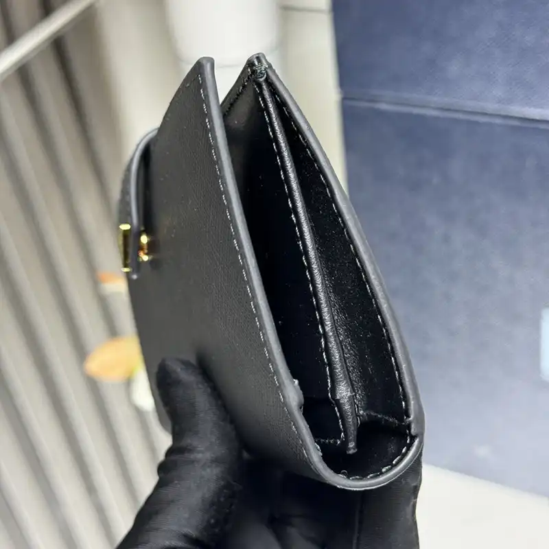 Pra*a bags 2411ya0122