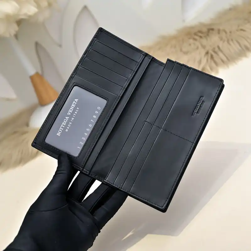 b0tt*ga Ven*ta bags 2411ya0131