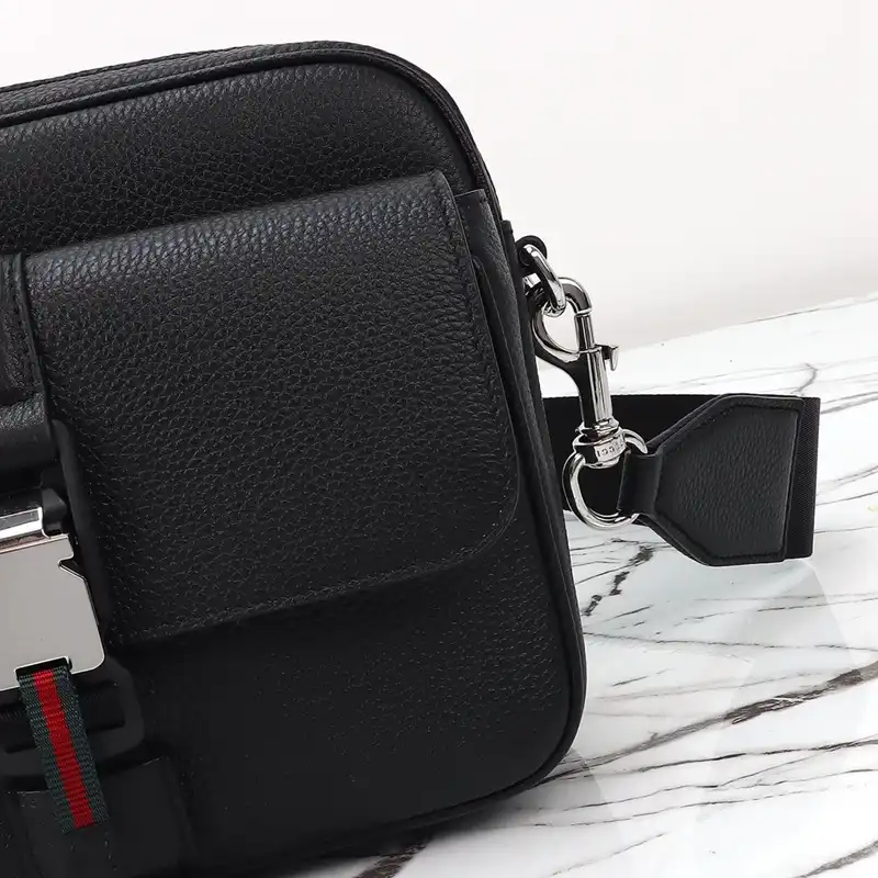 G*u*i bags 2411ya0205