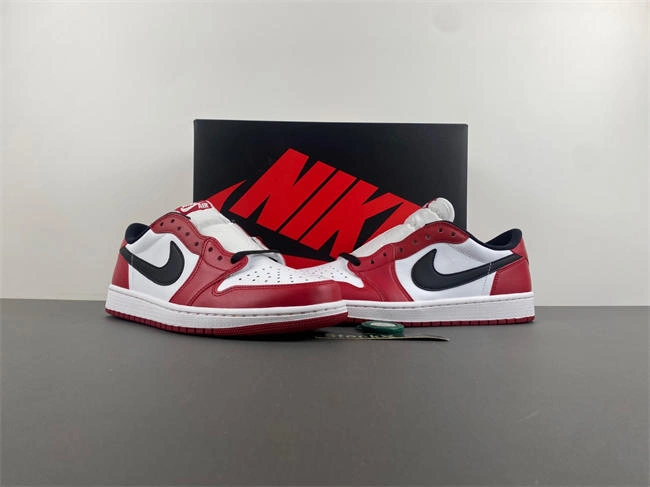 Seasonal Air Jordan 1 Low Chicago OG AJ1 705329- 3644