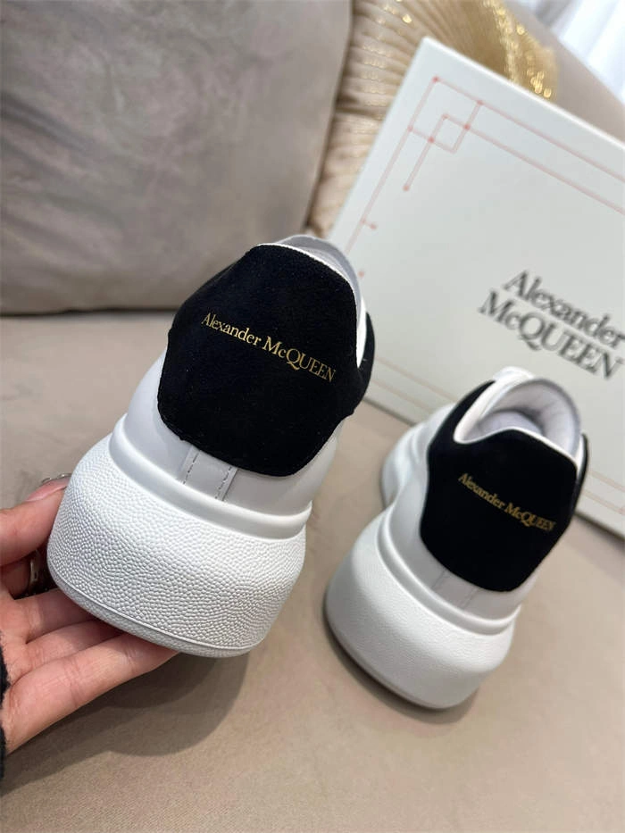 a1exa*der Mcqv*en oversized trendy 2569