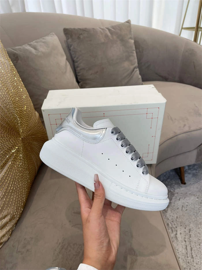 popular a1exa*der Mcqv*en oversized 2575