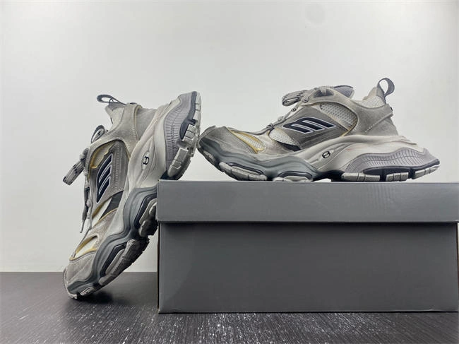 Balenciaga 784341 W2MV1 Minimalist 4316