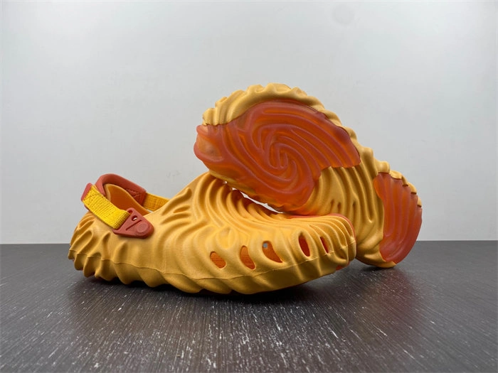 Cr0c5 pollex clog by salehe bembury cobbler 207393- softtouch 5594