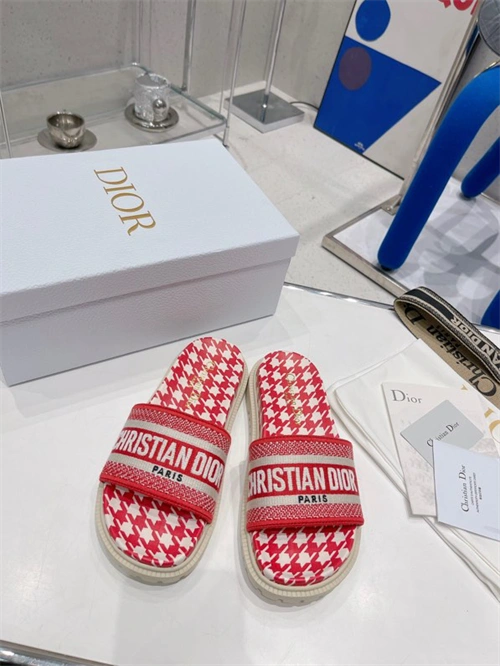 SportInspired Dio Slipper 5819