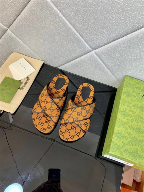 Gocci Slipper Youthful 5752