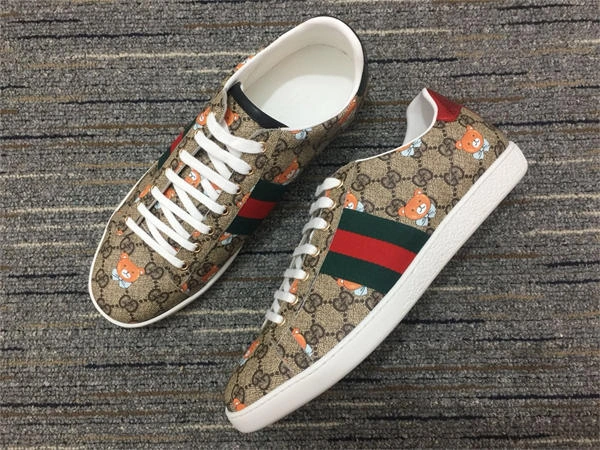 G*u*i ace sneaker zipup 130