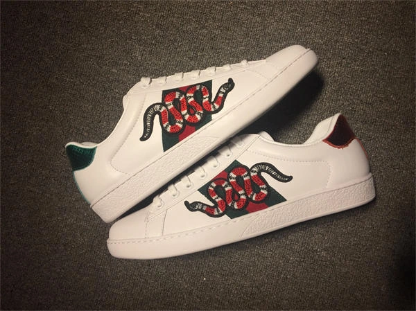 versatile G*u*i ace sneaker 173