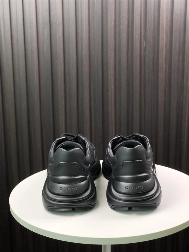 wrinklefree G*u*i python sneaker 10