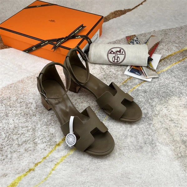 Practical H Sandals 2403