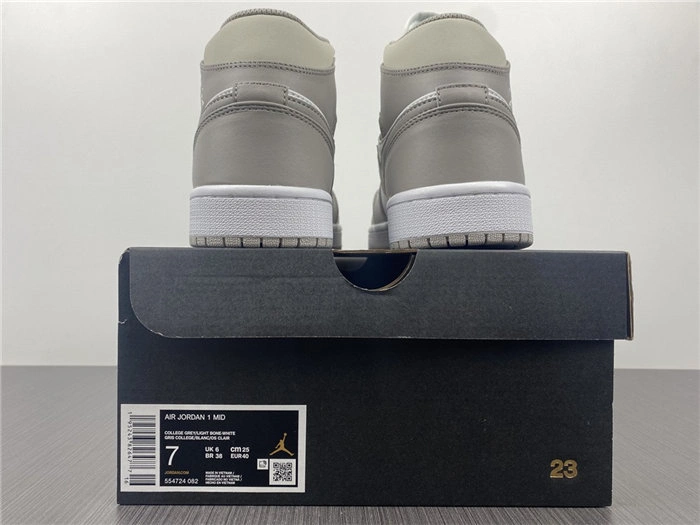 WrinkleFree Jordan1 Mid Linen 554724- 3724