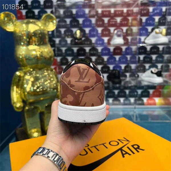 Functional LV x OFF-WHITE x Nike Air Jordan 1979