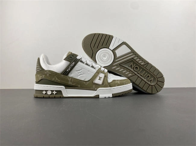 l0vis Vvtt0n lv trainer popular 1646