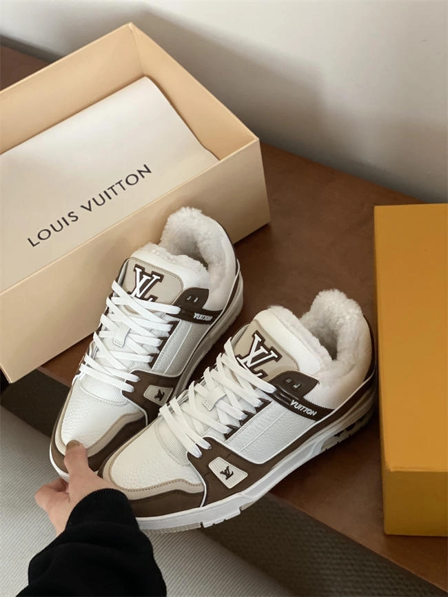 Lv Trainer Sneaker ZipUp 2040