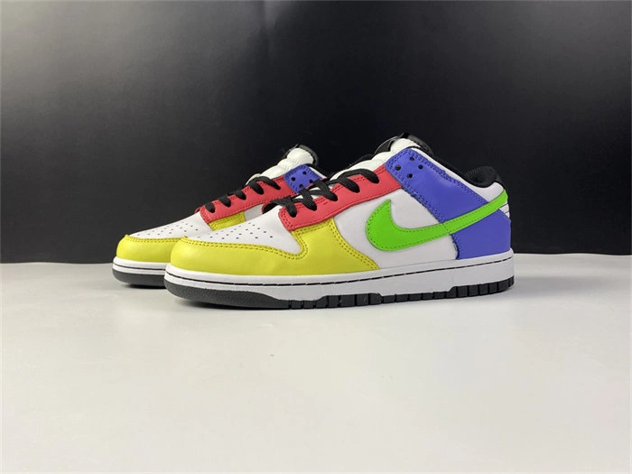 Timeless Nike Dunk Low Green Strike DD1503- 4871