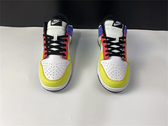 Timeless Nike Dunk Low Green Strike DD1503- 4871