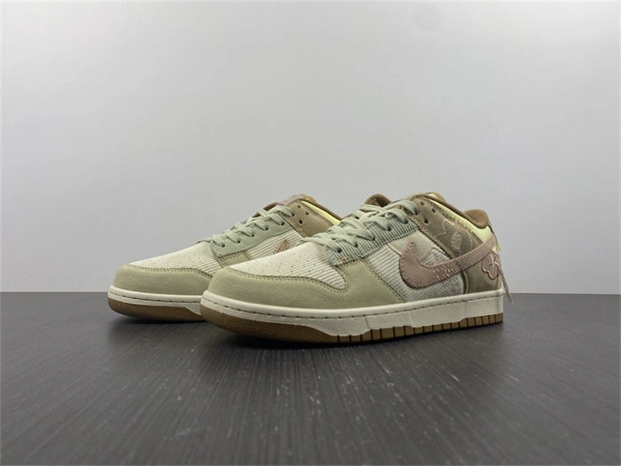 WeatherProof Nike Dunk Low On the  Side DQ5076- 4705