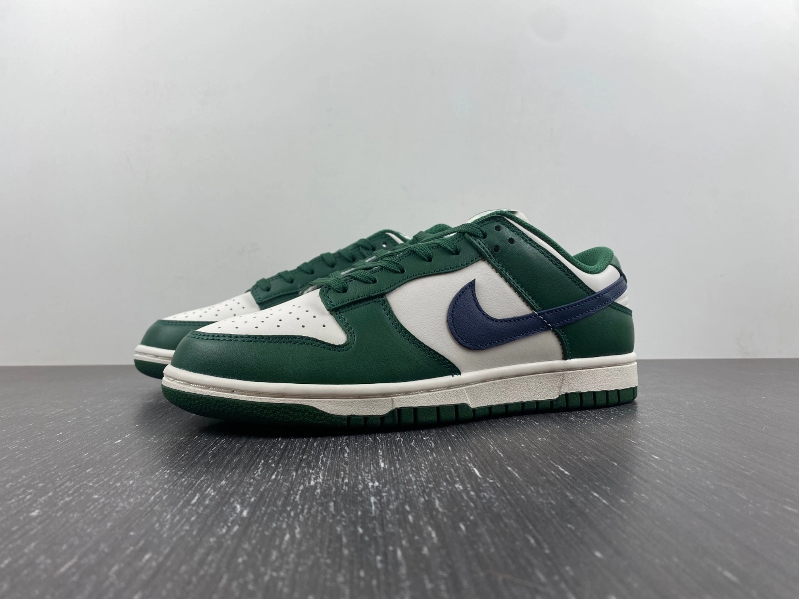 Nike Dunk Low Retro Gorge Green Midnight Navy DD1503- Durable 4601