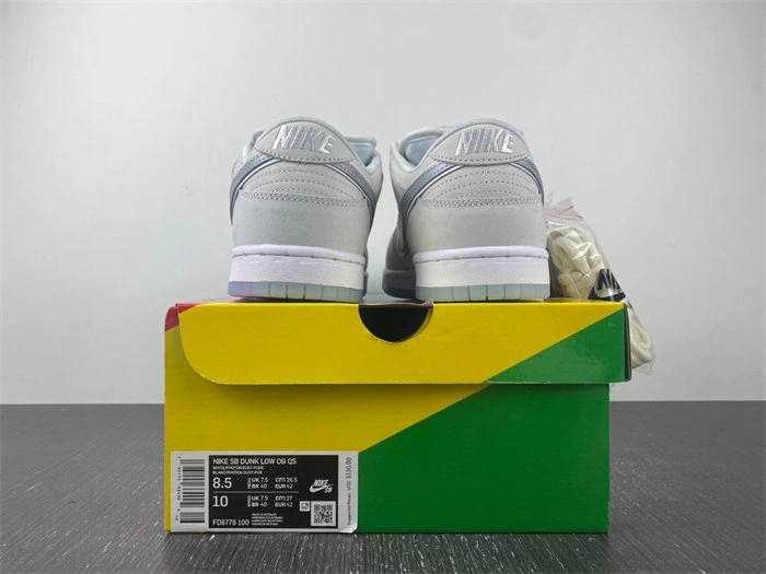 Versatile Nike SB Dunk Low White Lobster FD8776- 4658