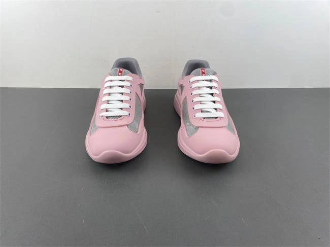 Sophisticated Prada America 3189