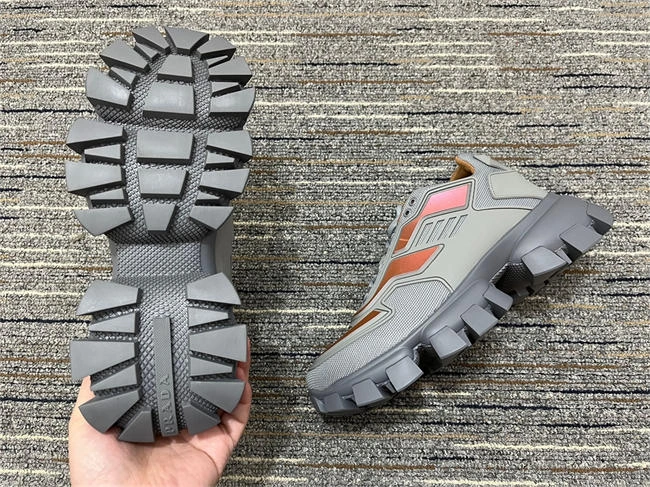 zerobulk Pra*a cloudbust sneaker 3267