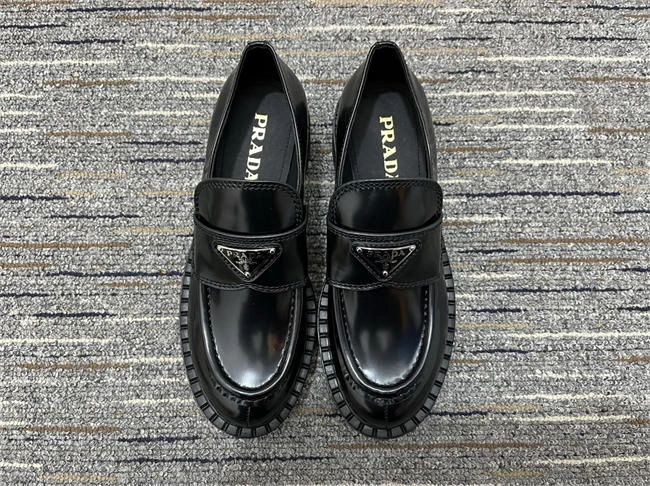 breathable Pra*a loafer women 3340