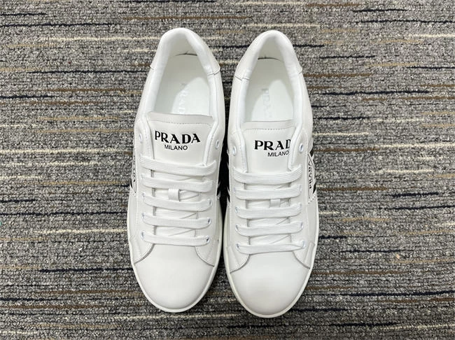 Pra*a sneaker relaxedfit 3374