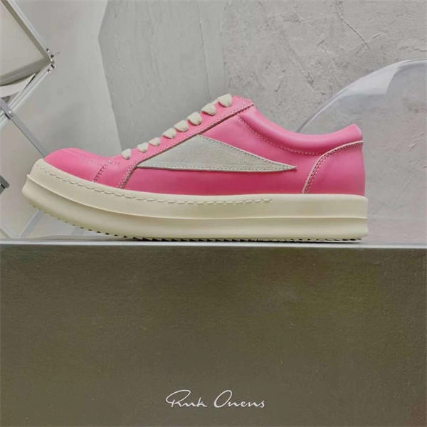 Sporty Rick Owens Sneaker 3479